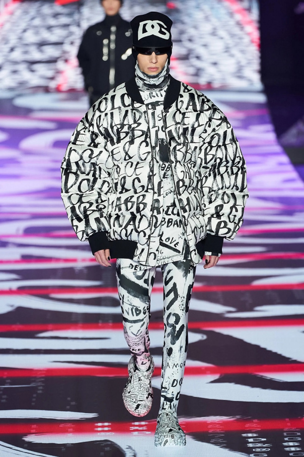 Dolce & Gabbana 新作 スペンサージャケット DG ロゴ ブラック Dolce & Gabbana 新作 スペンサージャケット DG ロゴ ブラック